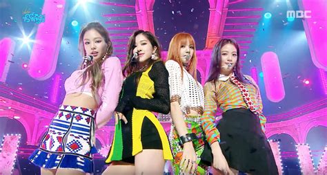 BLACKPINK Performs AS IF IT S YOUR LAST On Music Core 070117