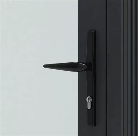 Алюминиевые стеклянные входные двери купить в Москве | Цена на ...