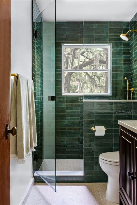 15 Stunning Small Bathroom Shower Ideas For The Bath Of Your Dreams Green Tile Bathroom