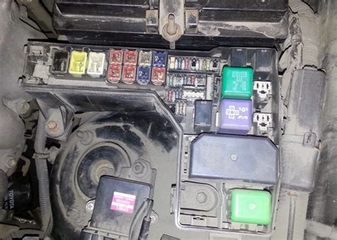 Предохранители chevrolet lacetti и реле со схемами блоков и описанием ...