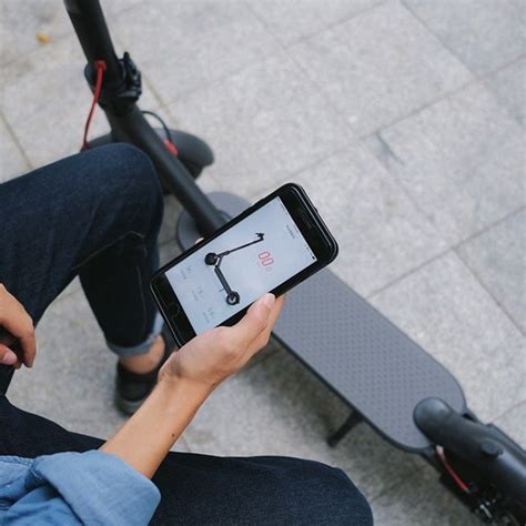 Xiaomi M365 Black 7.8Ah 250W 36V Folding Electric Scooter 25 km/h Top ...