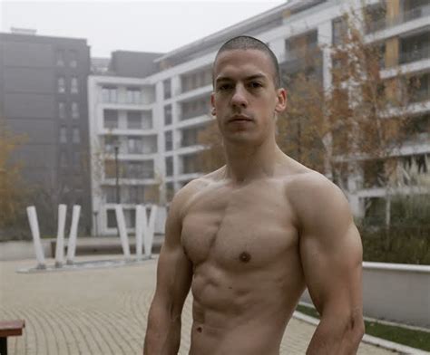 Baka Prase Imao Estetsku Intervenciju Pokazao Sliku Sa Mature Na Kojoj Se Vidi Velika Razlika