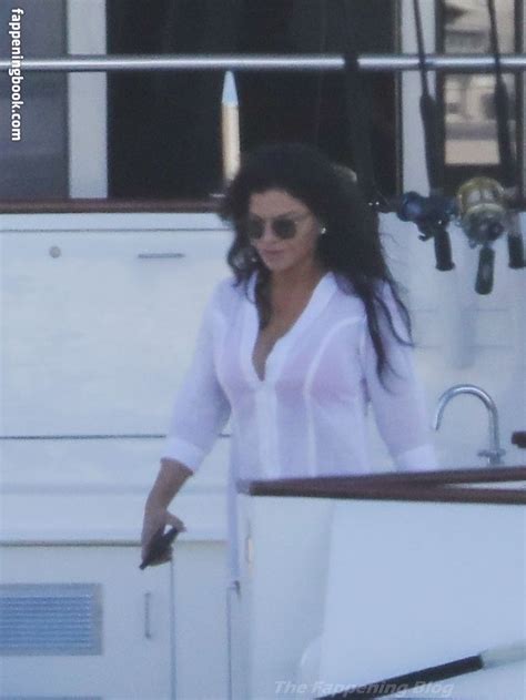 Lauren Sanchez Nude OnlyFans Leaks Fappening Page FappeningBook