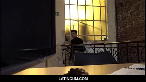 Guy Strips Naked Videos Xvideos