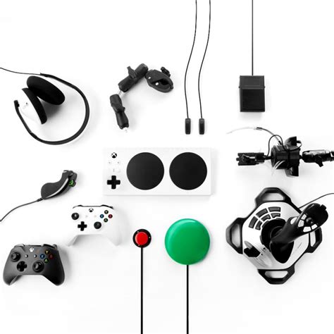Xbox Adaptive Controller. Игровой контроллер для людей с ограниченными ...
