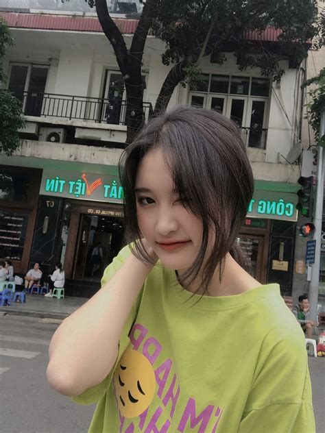 Chân dung nàng hot teen Hà Thành sở hữu đôi mắt to tròn dễ thương khiến netizen đứng ngồi