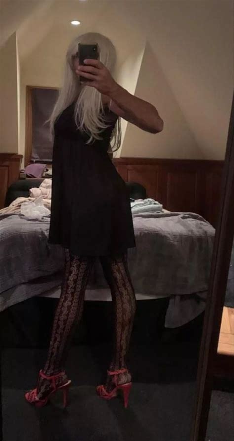 Do You Like My Dress Nudes Traps Nude Pics Org