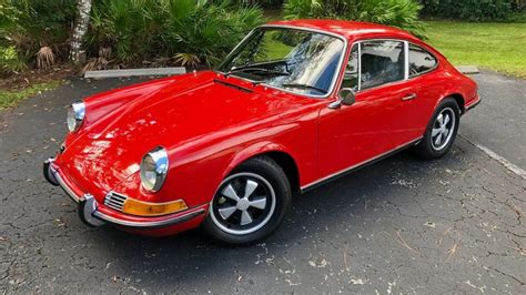 1971 Porsche 911 T Bahia Red VIN: 9111102199 - CLASSIC.COM