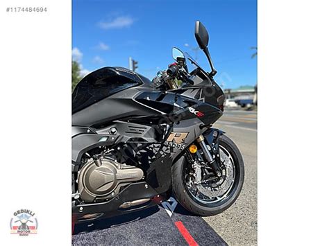 Rks Srk Rs Model Naked Roadster Motor Motosiklet Ma Azas Ndan S F R Tl