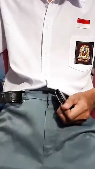 Brondong Sange Lagi Ngocok Kontol Gede Indonesian Gay Asian Porn XHamster