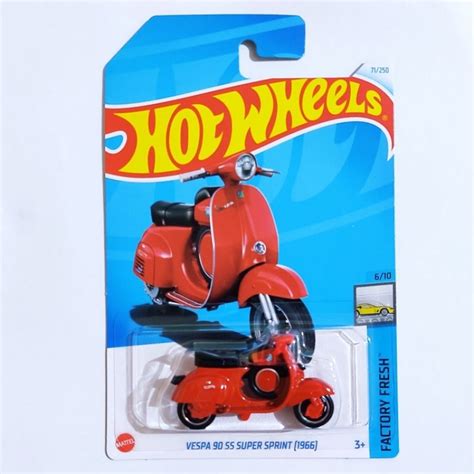 Jual Hot Wheels Vespa 90 SS Super Sprint 1966 Merah D2024 Shopee Indonesia