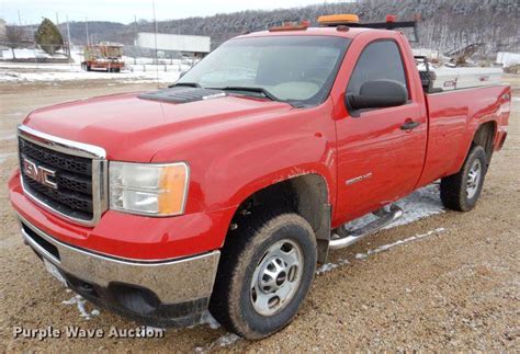 Sold 2012 Gmc 2500hd Other Equipment Vehicles Tractor Zoom