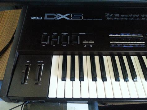 Yamaha DX5 image (#737726) - Audiofanzine