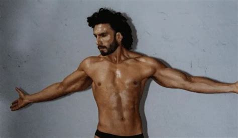 know the history of nude photoshoot controversy of bollywood actor ranveer singh नयड