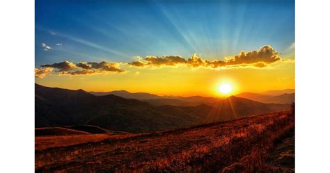 Слънчев и горещ вторник ни очаква