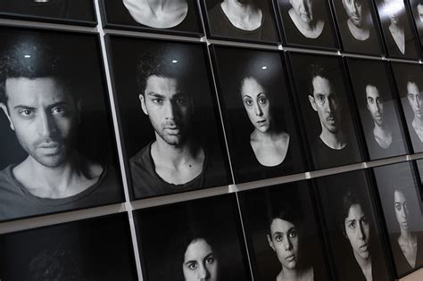 ART CITIES:Gratz-Shirin Neshat – dreamideamachine ART VIEW