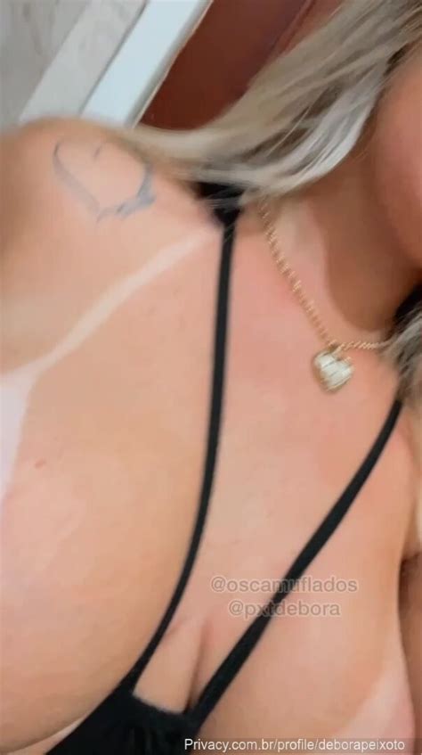 Débora Peixoto Masturbating Her Wet Pussy CNNAMADOR