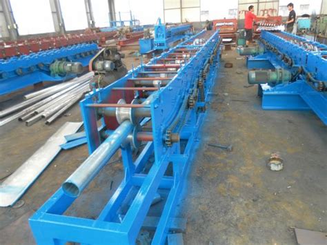 410 Mm Rain Gutter Making Machine High Efficiency Gutter Roll Forming