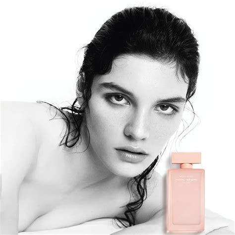 Narciso Rodriguez For Her Musc Nude EDP MC Perfume Diamond Công Ty