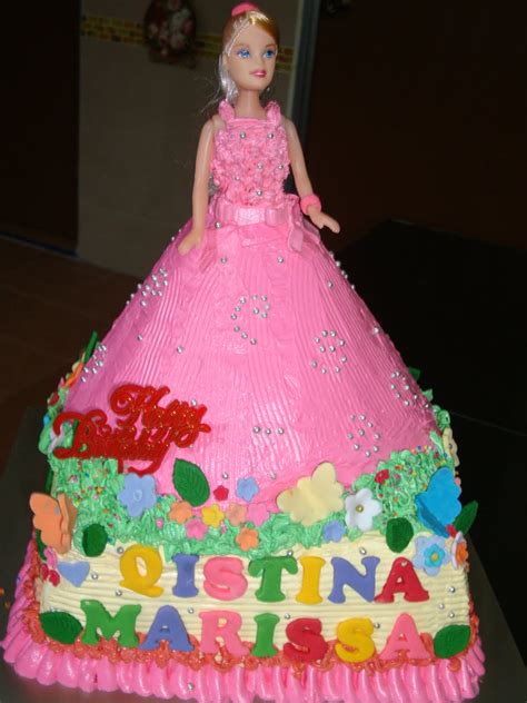 Ninie Cakes House Barbie Doll Cakes