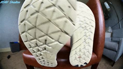 4K Asian Volleyball Girl Sneakers Socks And Soles MP4 Amateur Soles Giantess And