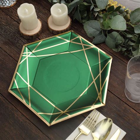 25 Pack 9 Emerald Green Hexagon Paper Plates