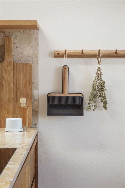 dustpan  brush set