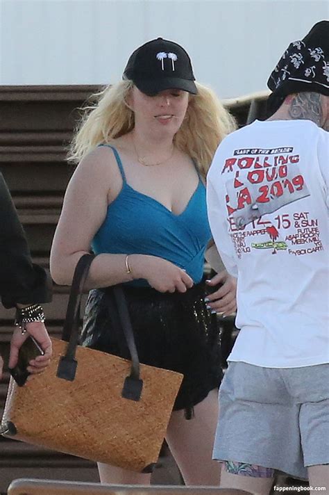 Tiffany Trump Tiffanytrump Nude OnlyFans Leaks Fappening FappeningBook