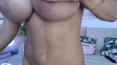 Big Boobs Mature Fingering Her Pussy With Long Nails