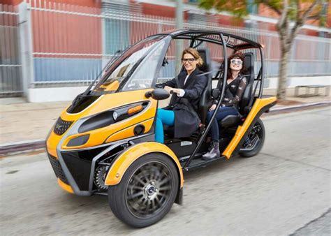 Arcimoto Fuv Production Of A Three Wheeled Electric Motorcycle Begins