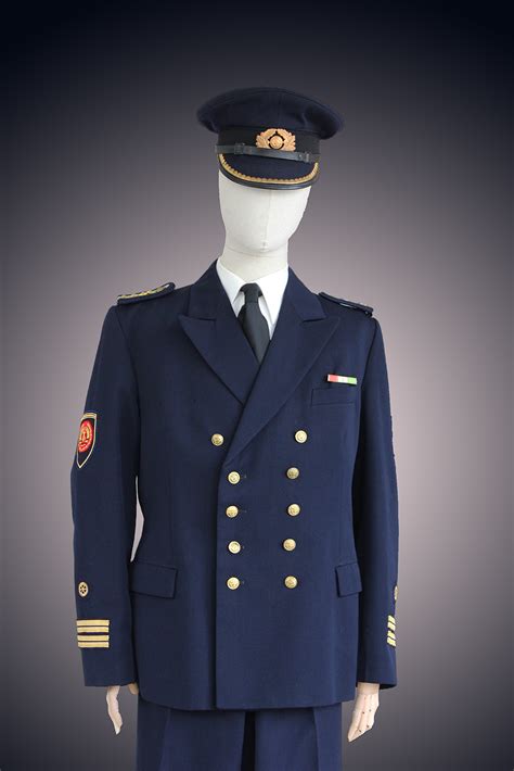 Military Uniforms La Compagnie Du Costume