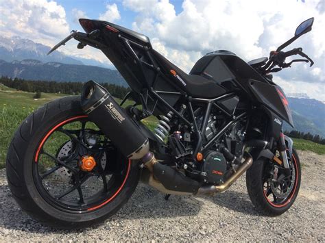 Pin By Cam M On Moto Naked Bike Motorcycle Bike