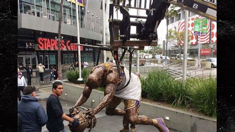 Shaq's Statue Hangin' Out In Front Of STAPLES Center