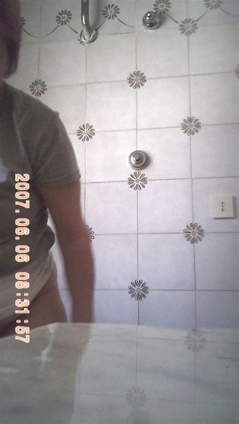 MIA SUOCERA FOTO TRATTE DALLA SPY PEN MY MOTHER IN LAW Porn Pictures XXX Photos Sex Images