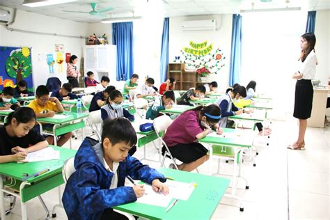 Tuy N Sinh L P Tr Ng Hot N M H C V A Kh I Ng N Ng