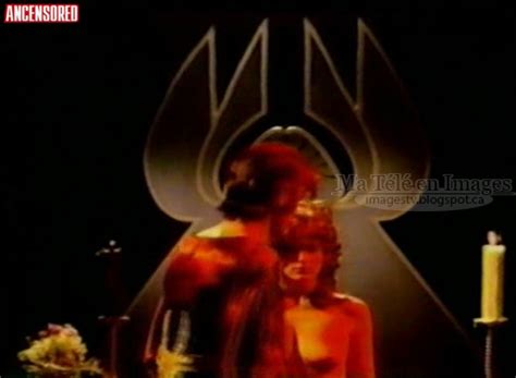 Danielle Ouimet nude pics página