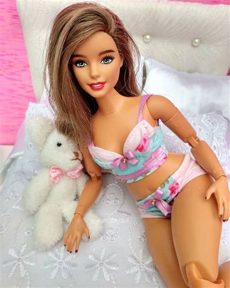 3 Hot Sexy Teresa Cristina Bikini Pics