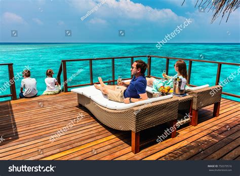 15,409 Maldives Family Images, Stock Photos & Vectors | Shutterstock