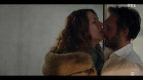 Entre Ses Mains Nude Scenes Aznude