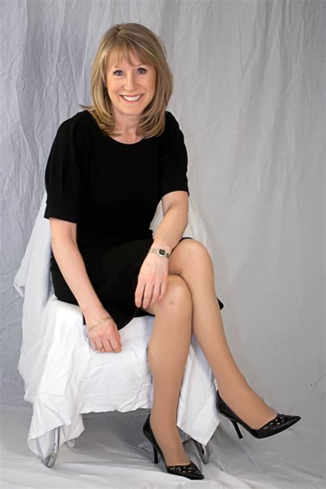 Pin On Nude Pantyhose And High Heels