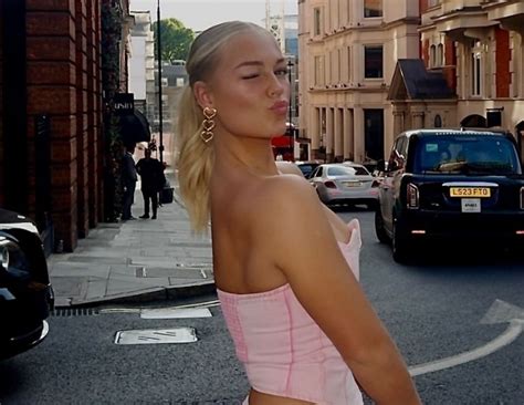 Nederlandse Parel Marijn Kuipers Showt Haar Killerbody In Bikini Foto S