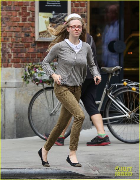 Amanda Seyfried I Watched My First Porn Movie At Age Six Photo