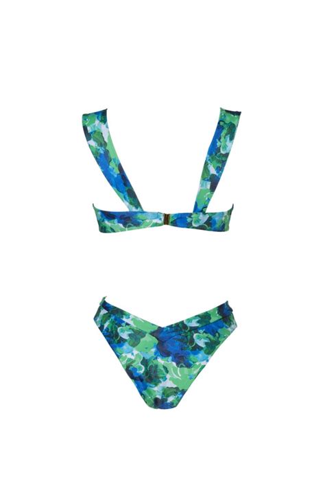 10 Hot Sexy Mallory Web Bikini Pics