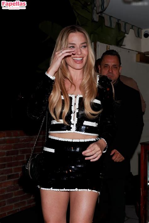 Margot Robbie Aka Margotrobbieofficial Nude Leaks Fapellas