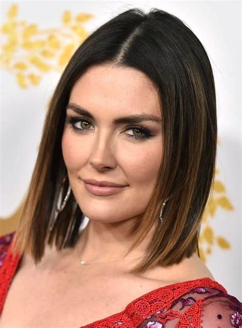 Who S Left On Hallmark Complete List Of Stars Who Are Not Leaving