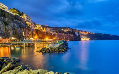 Sorrento Pompeii And Positano From Port See Amalfi Coast Travel Tours