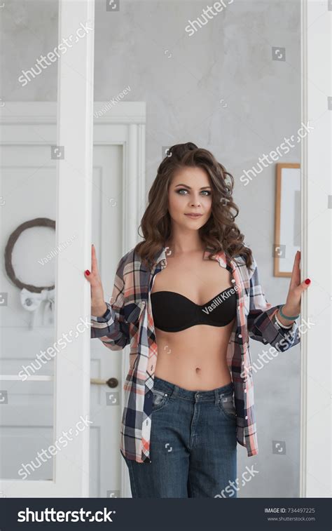 Sexy Brunette Woman Blue Jeans Long Stock Photo 734497225 Shutterstock