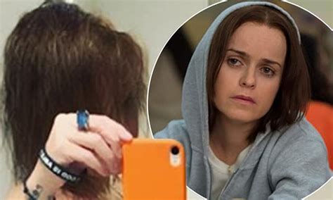 Orange Is The New Black S Taryn Manning Goes Fully Nude In Revealing Instagram Snap Daily Mail
