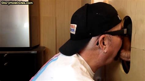 Gloryhole Amateur Dilf Greedily Sucks At Drtuber