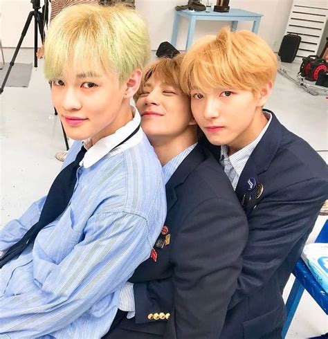 Lee Jeno 제노 NCT di Instagram Sandwich เจโน ลเจโน